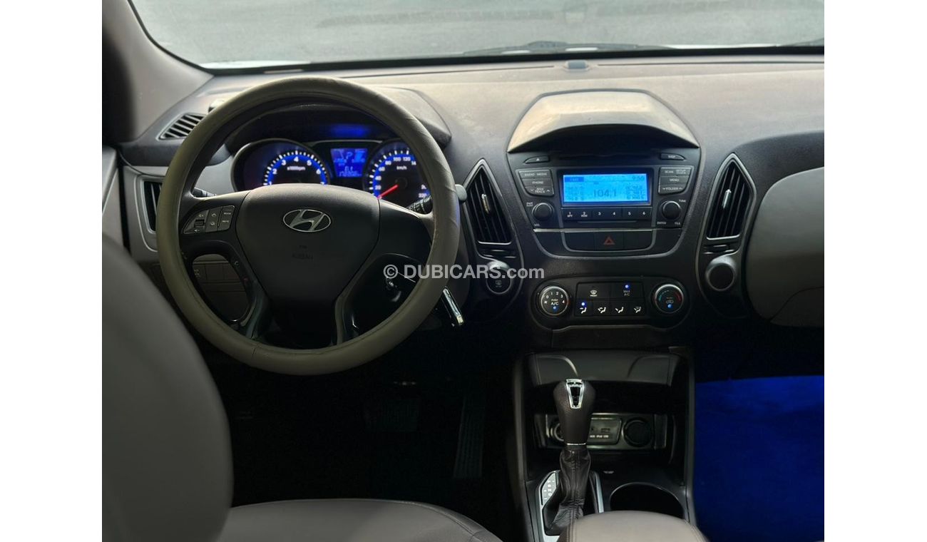Hyundai Tucson SE