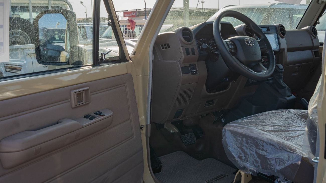 Toyota Land Cruiser Pick Up 2025 Toyota Land Cruiser LC 79 SC 4.0L AT Petrol Basic with Fridge (Beige)