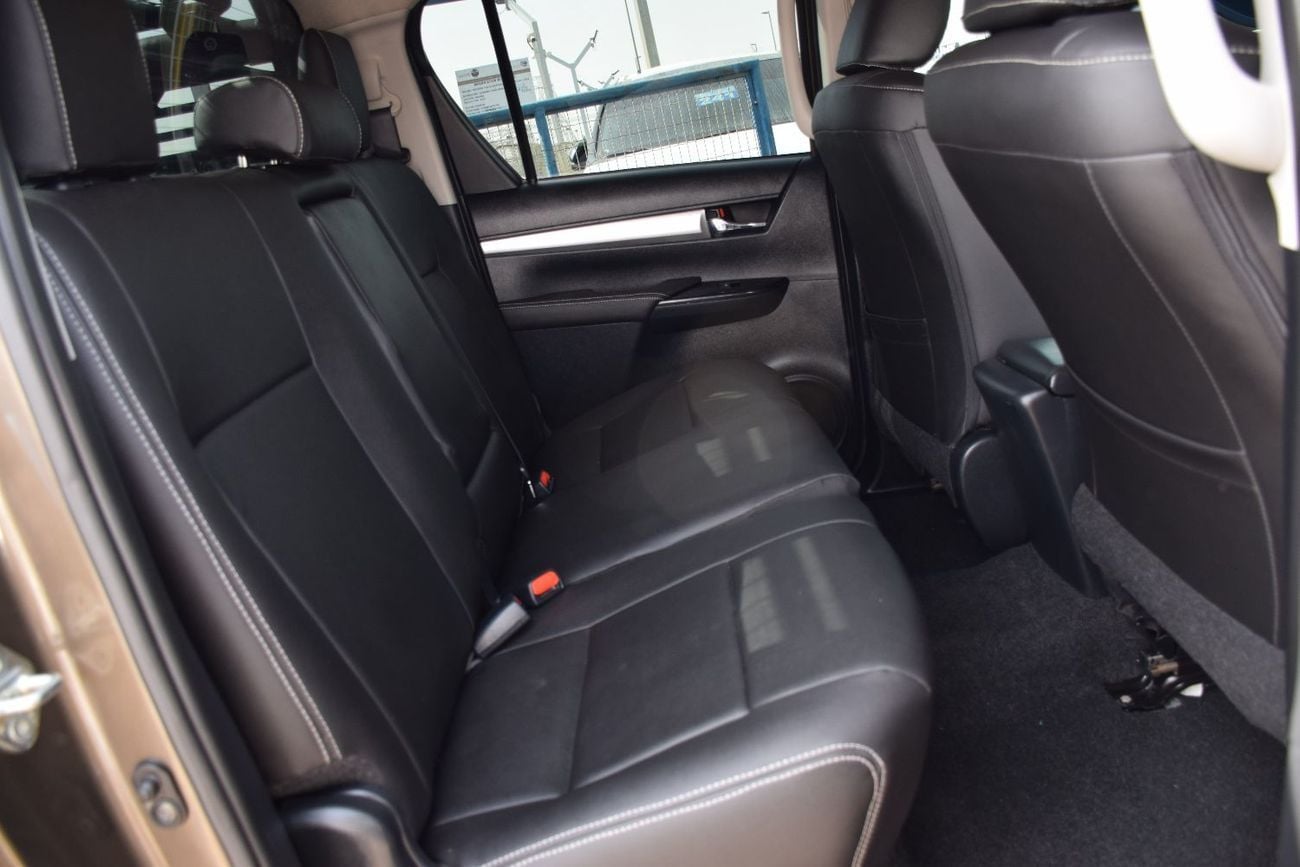 Toyota Hilux 4X4 Diesel 2.8L RHD (Export Only)