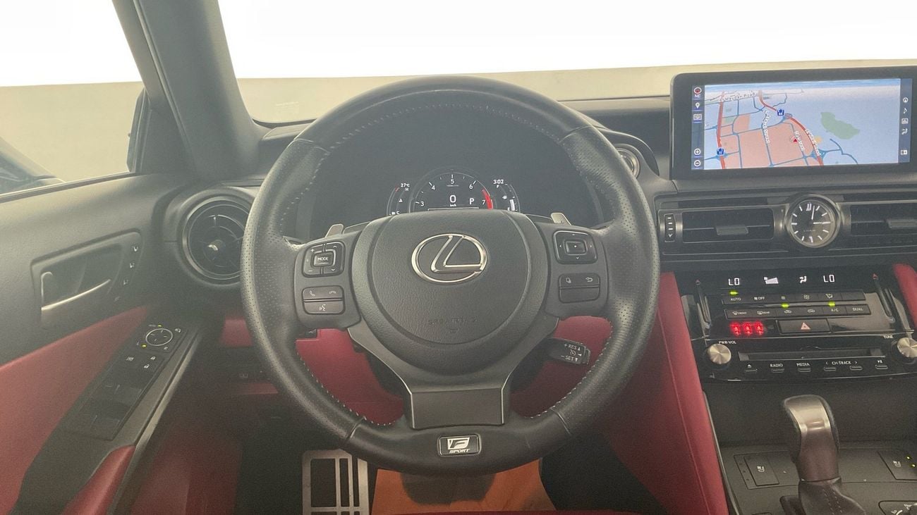 لكزس IS 350 F Sport Prestige | شامل الضمان | 0 ﺪﻔﻋﺓ ﺃﻮﻟﻯ
