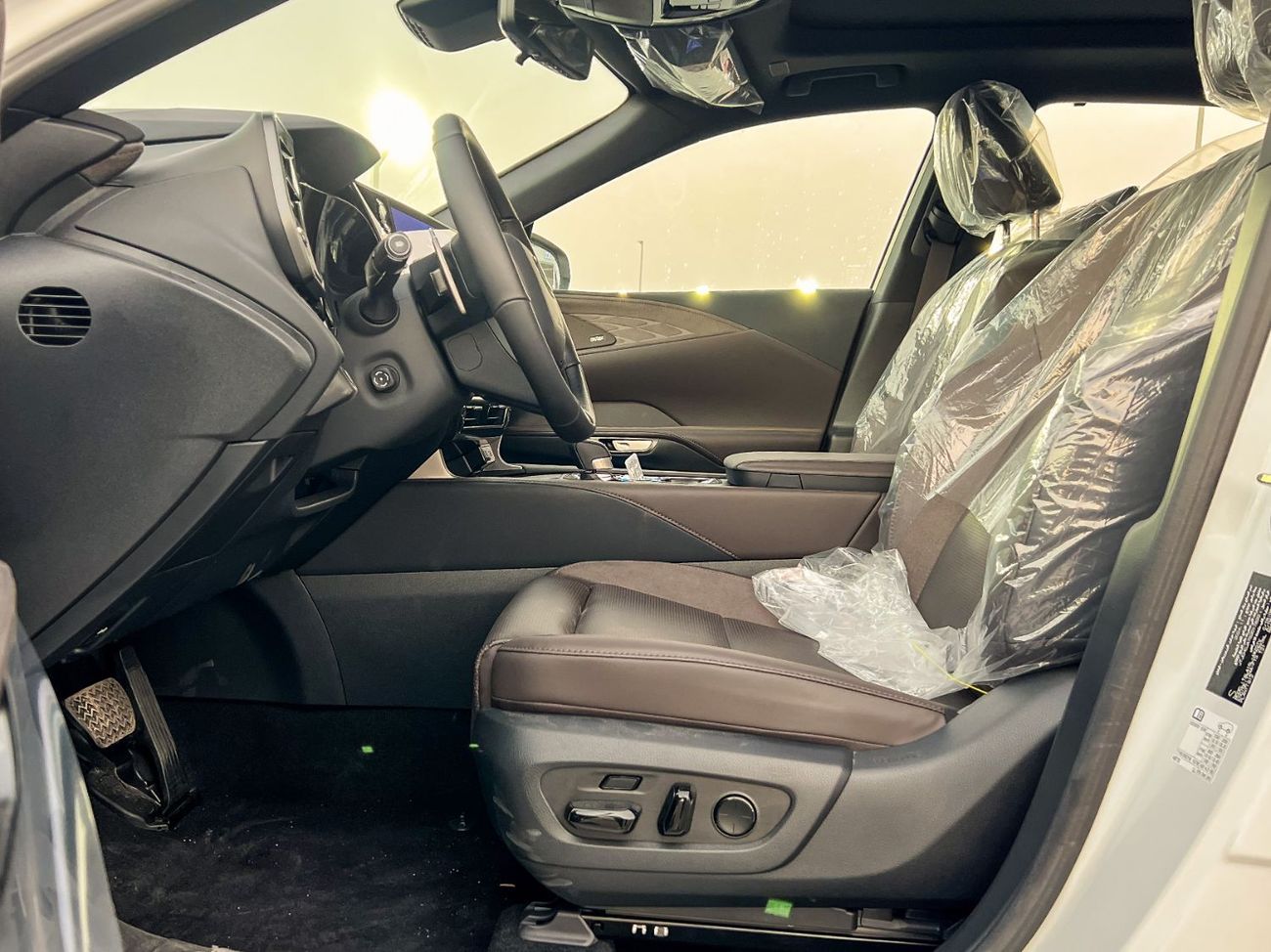 لكزس RX 350 EXPORT ONLY - RX350 2.4L V4