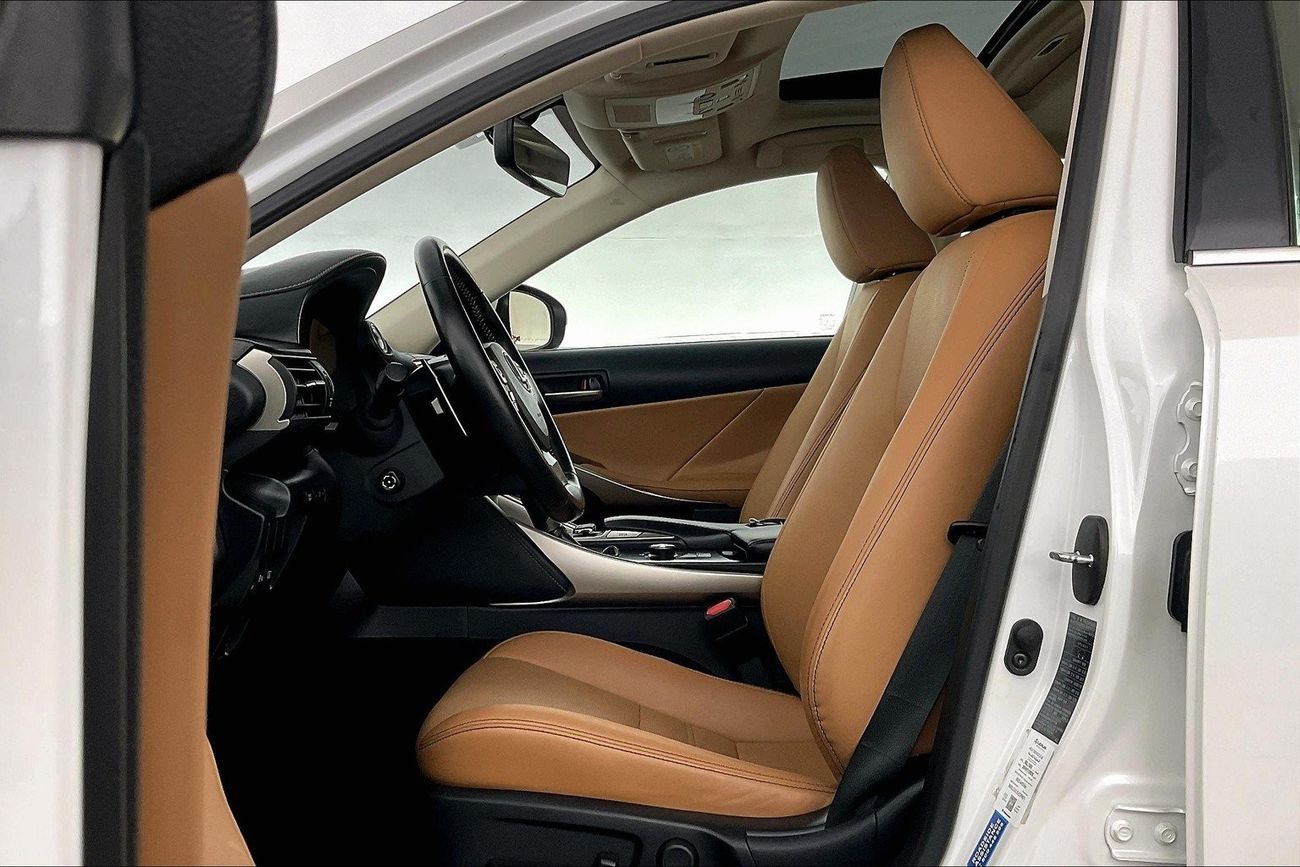 نيسان باترول LE Platinum City | شامل الضمان | 0 ﺪﻔﻋﺓ ﺃﻮﻟﻯ