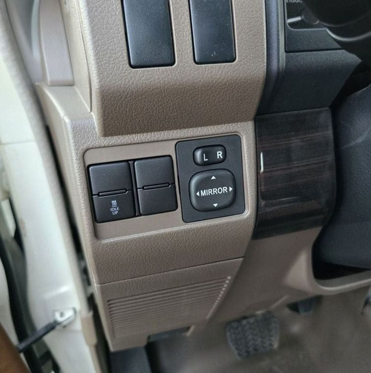 Toyota Land Cruiser Pick Up 2024 Land Cruiser LC79 2.8L Diesel DC AT Full option