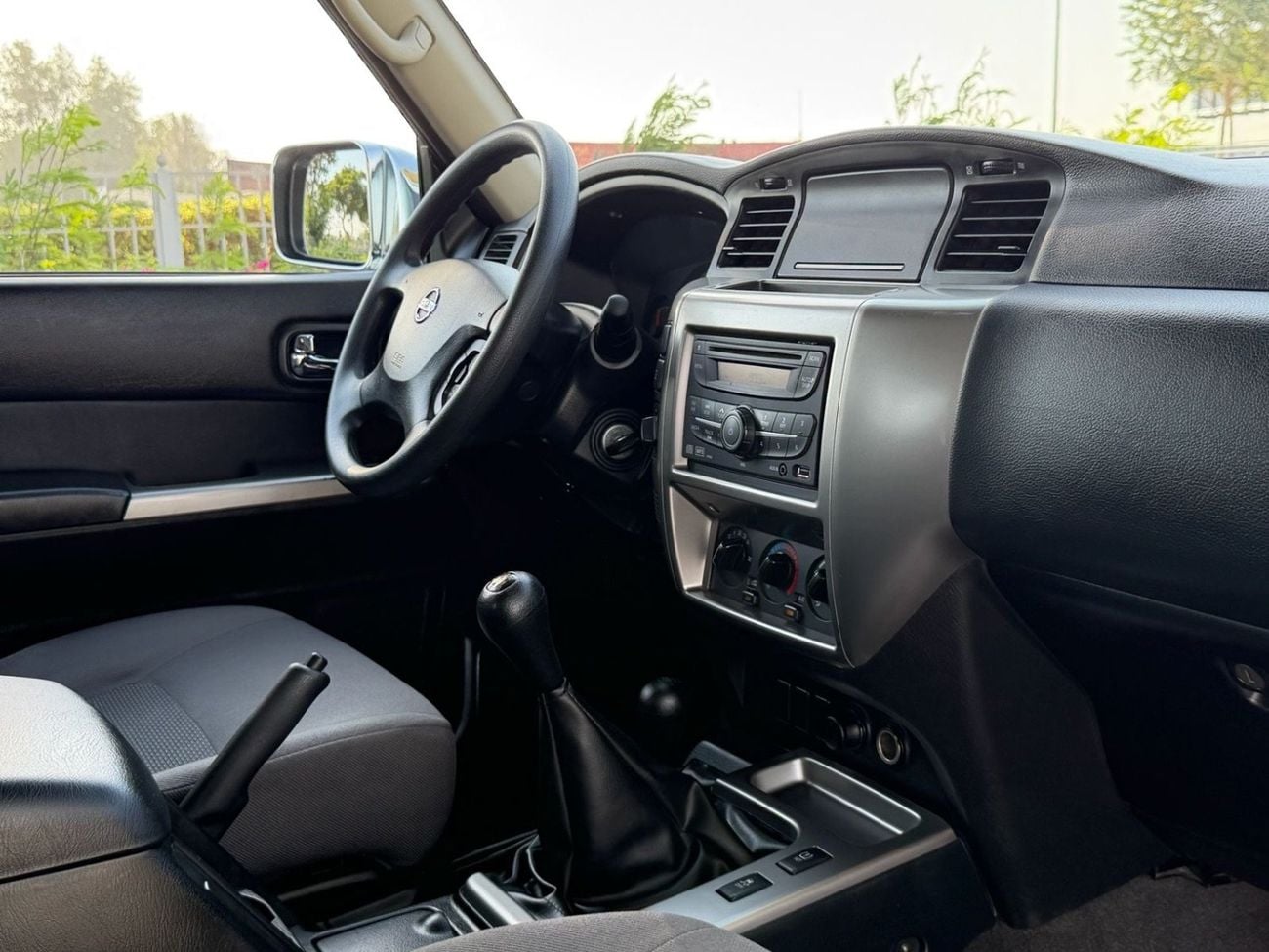 Nissan Patrol HT SAFARI