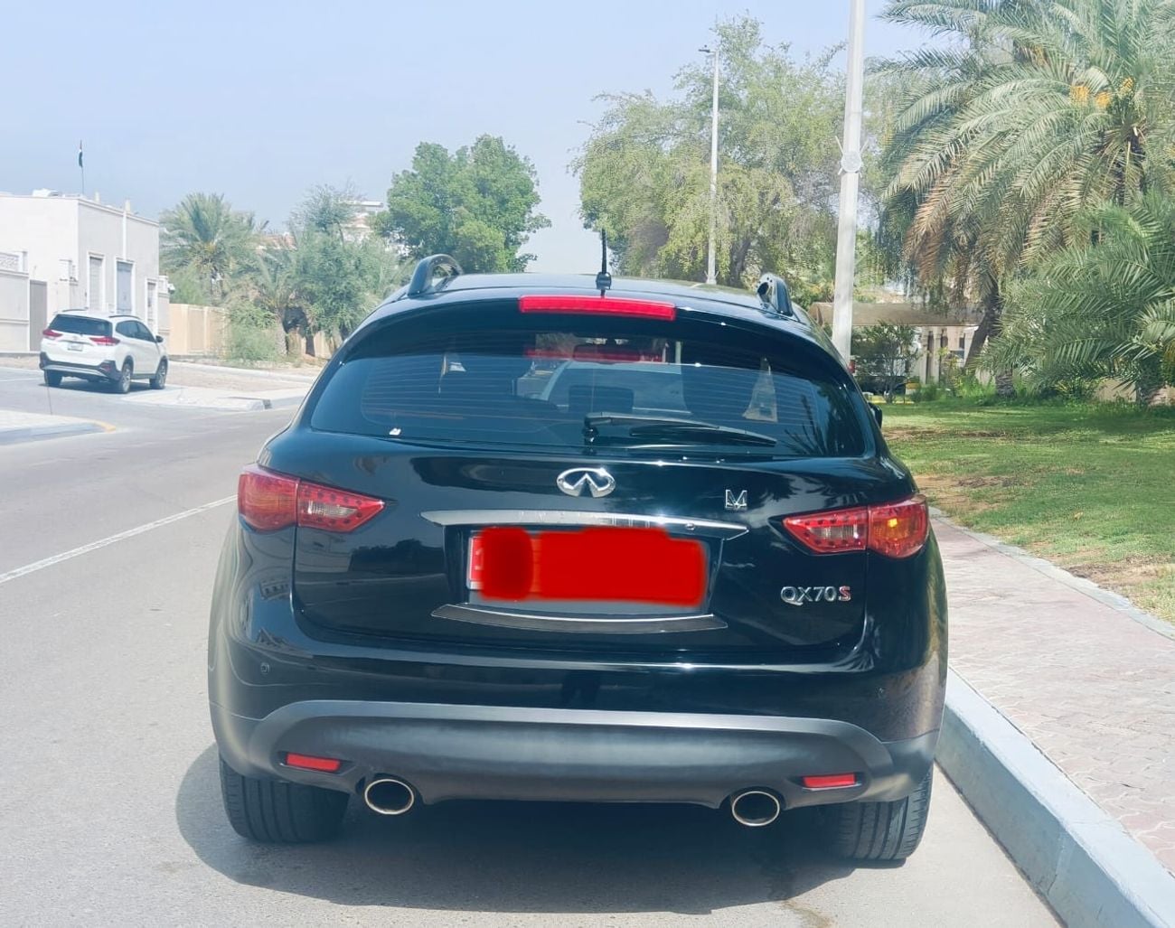 Infiniti QX70 Elite Sport