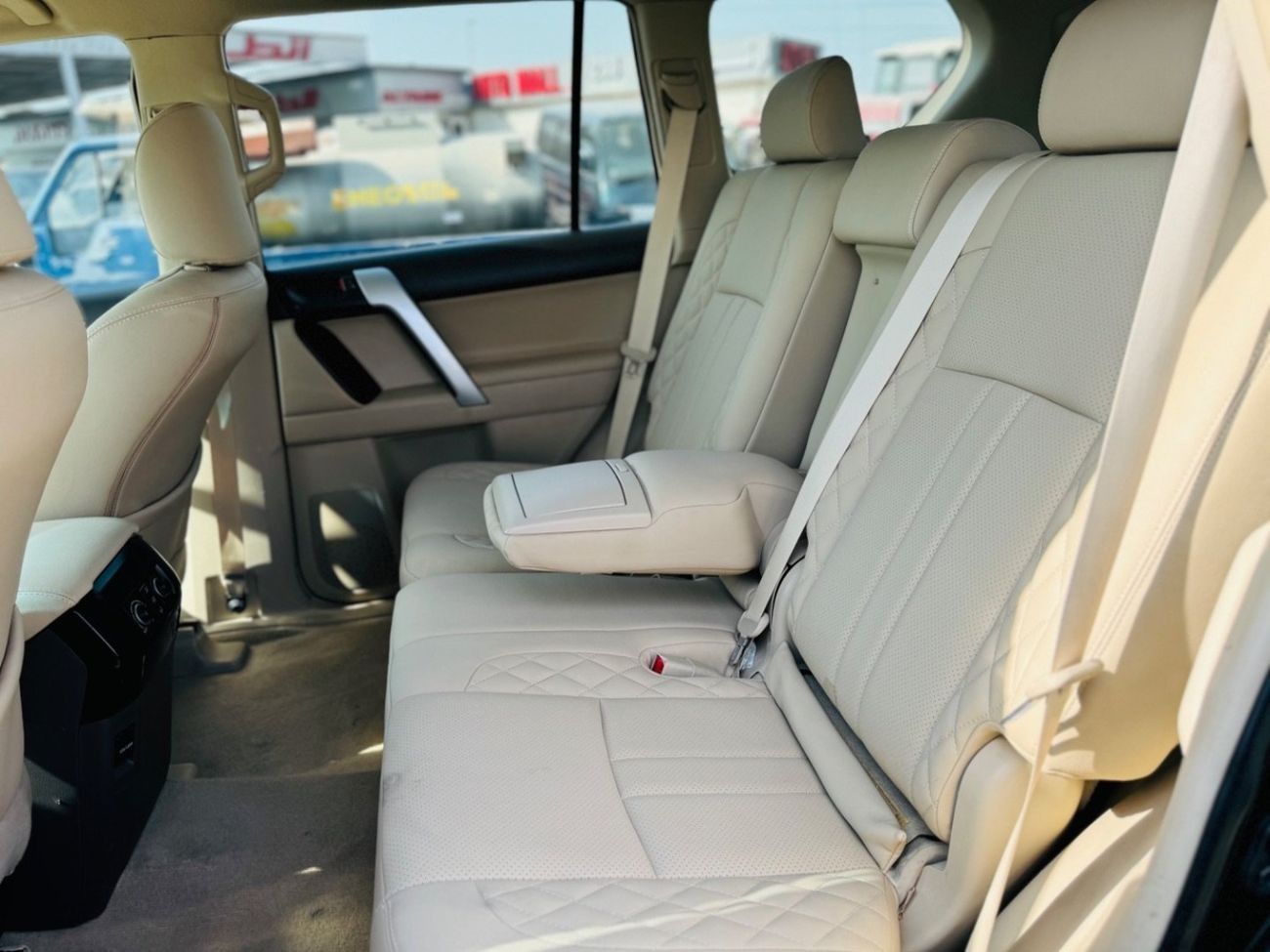 تويوتا برادو Toyota prado 2019 v4 full options