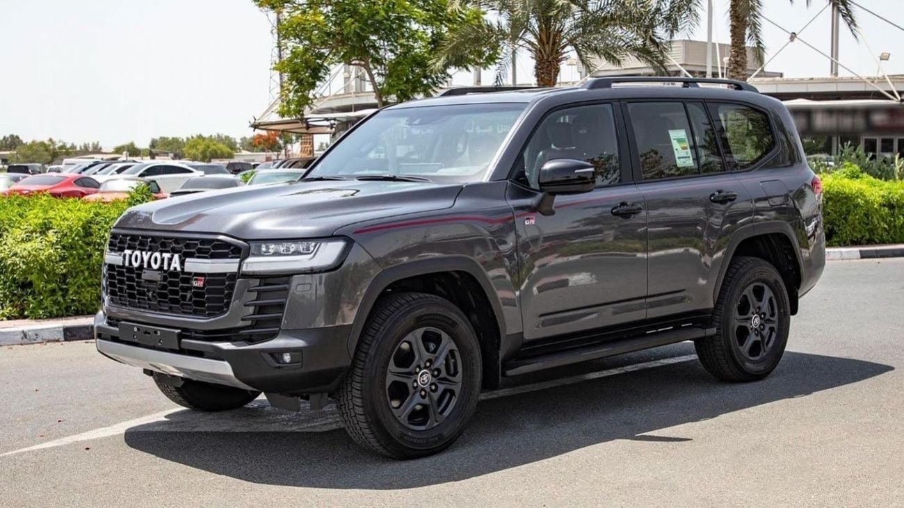 تويوتا لاند كروزر LAND CRUISER GR SPORT TWIN TURBO 3.5 PETROL 2023