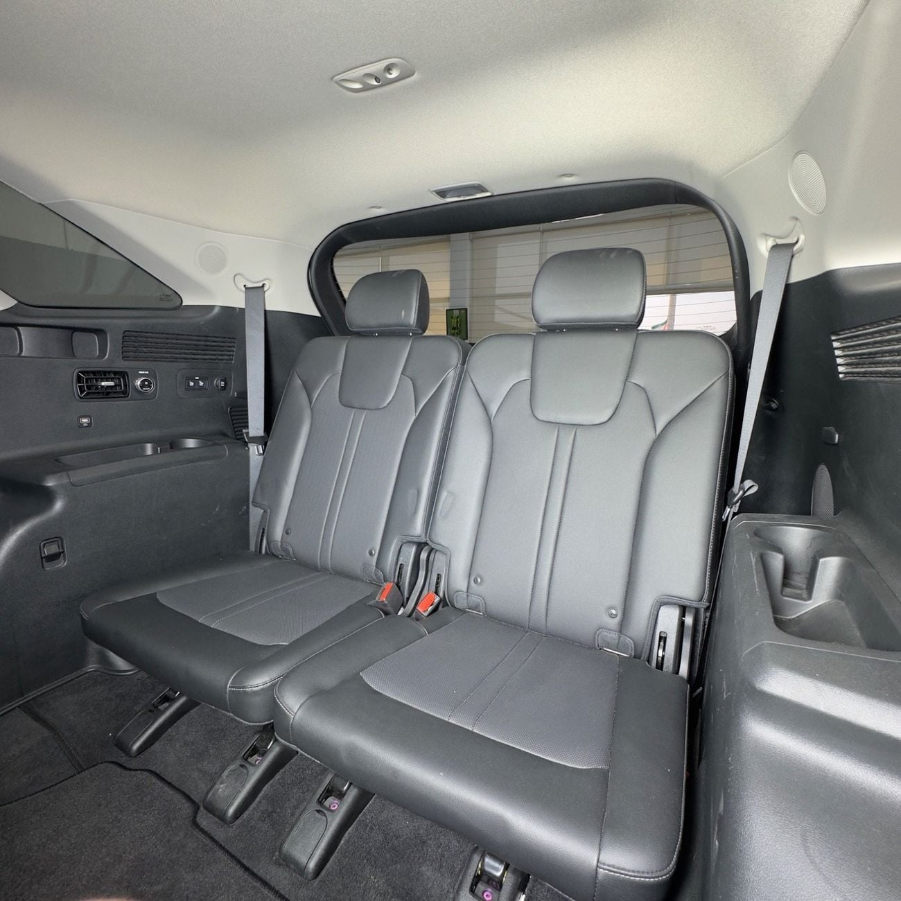 كيا سورينتو Top 2.4L AWD