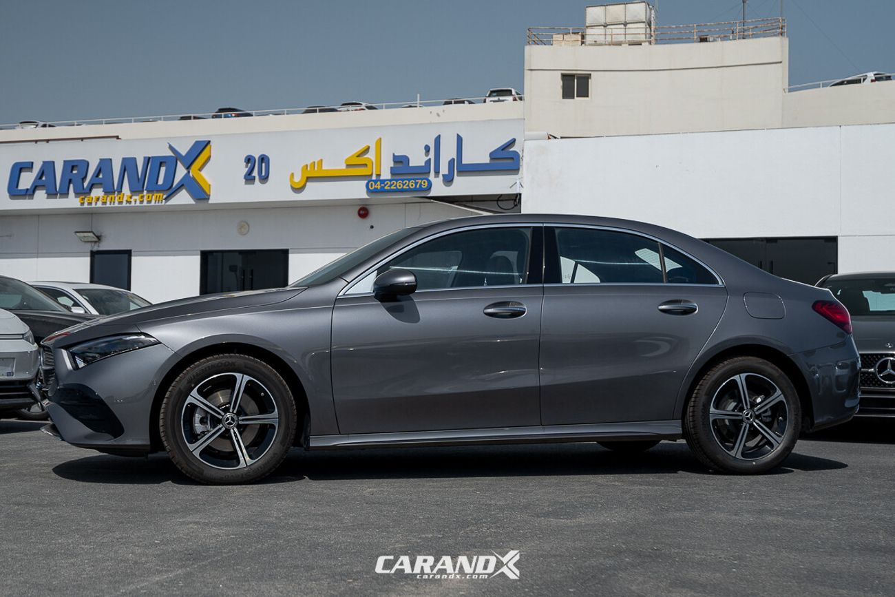 مرسيدس بنز A 200 Mercedes A 200 1.4L Petrol 2024