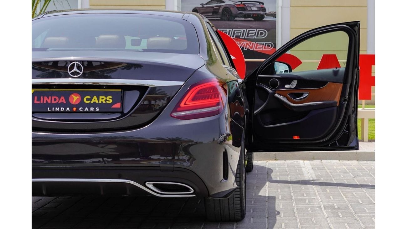 مرسيدس بنز C 200 بريميوم