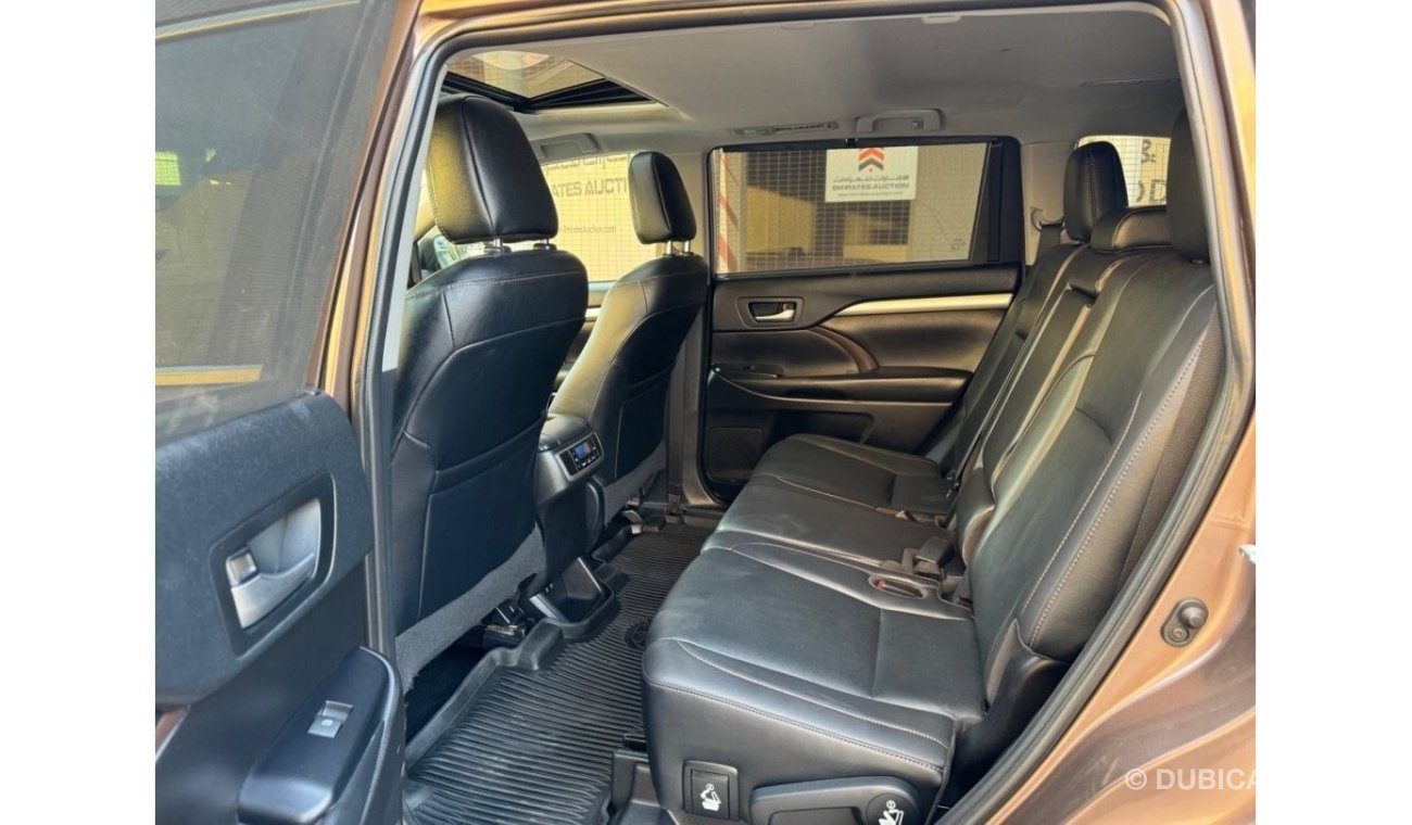 Toyota Highlander 2019 XLE LIMITED AWD SUNROOF 2 KEYS USA IMPORTED