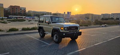 تويوتا لاند كروزر 70 PETROL FULL OPTION