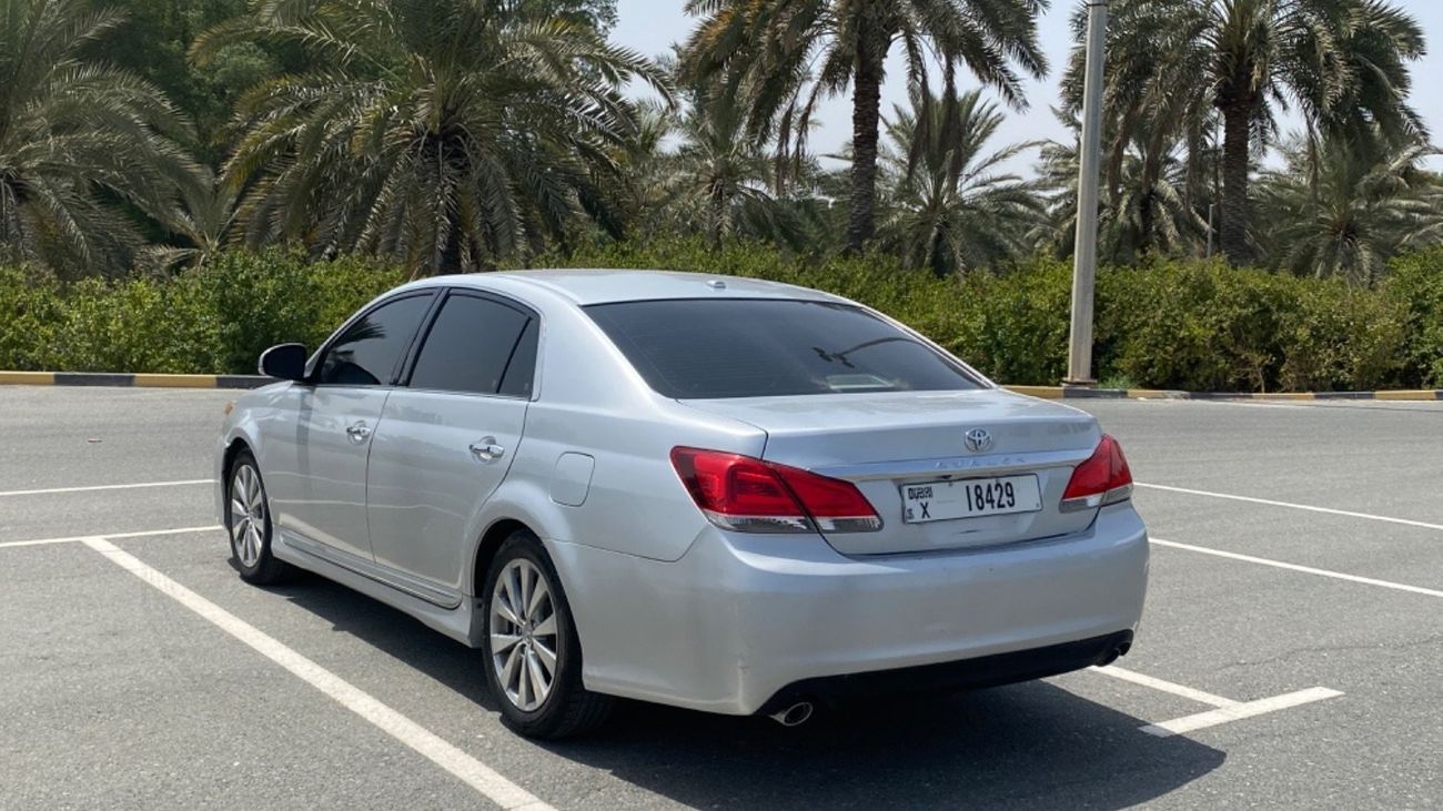 تويوتا افالون Full option