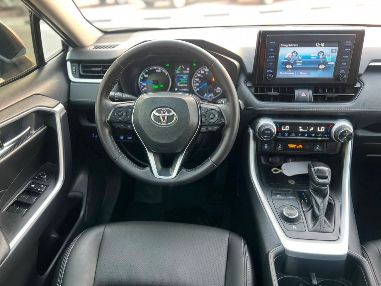 تويوتا راف ٤ 2021 Toyota Rav4 Hybrid XLE Full Option 2.5L V4 - Rear Camera  Leather Seat - AWD 4x4 - Sunroof -