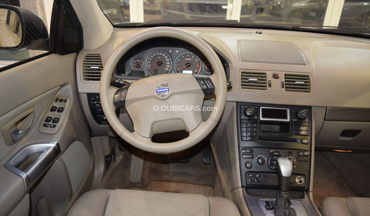 Volvo XC90 2.5T AWD