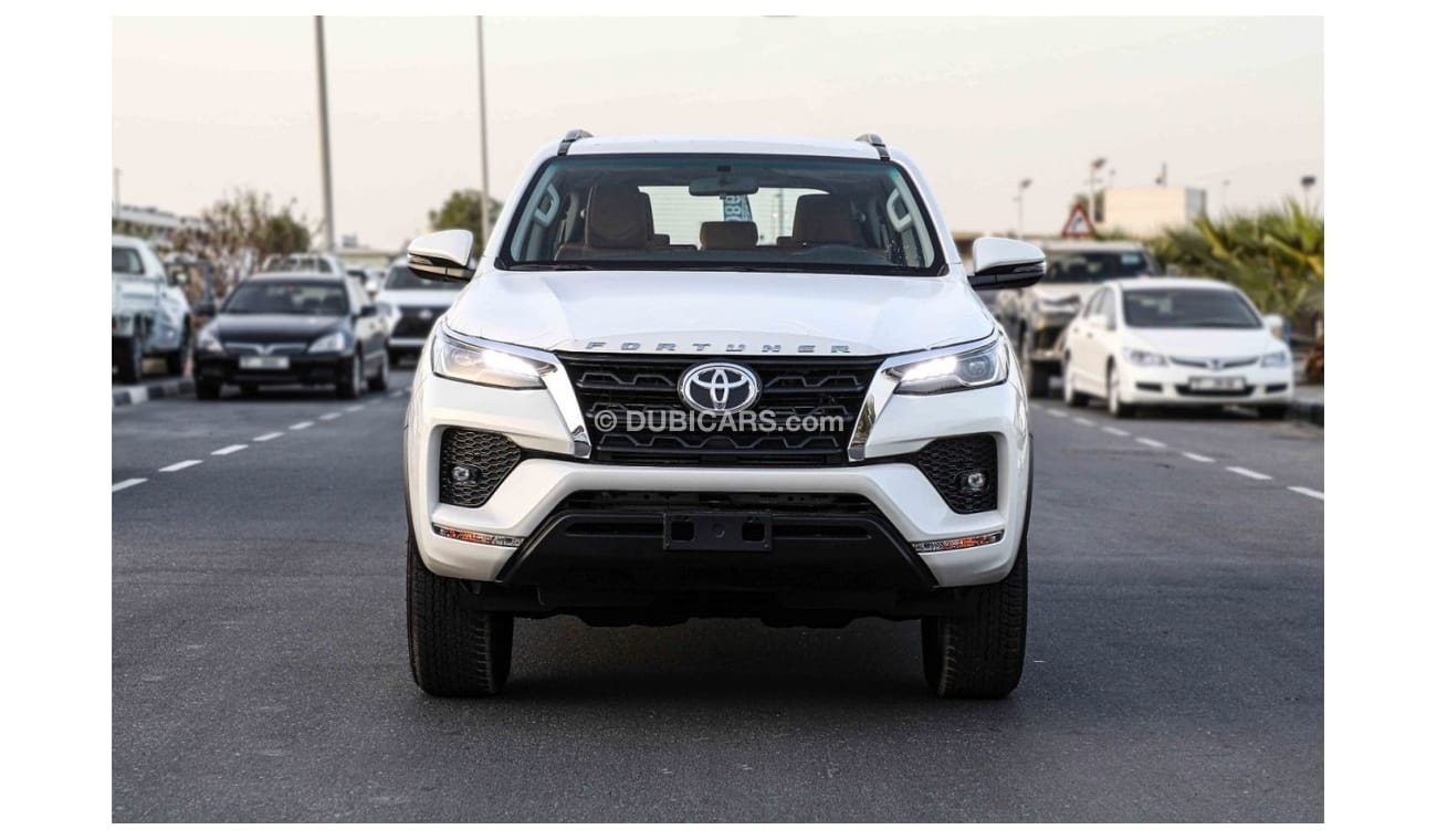 Toyota Fortuner 2022 Toyota Fortuner  4x4 | 2.4L | 17'' with Alloy Wheels - Export Only