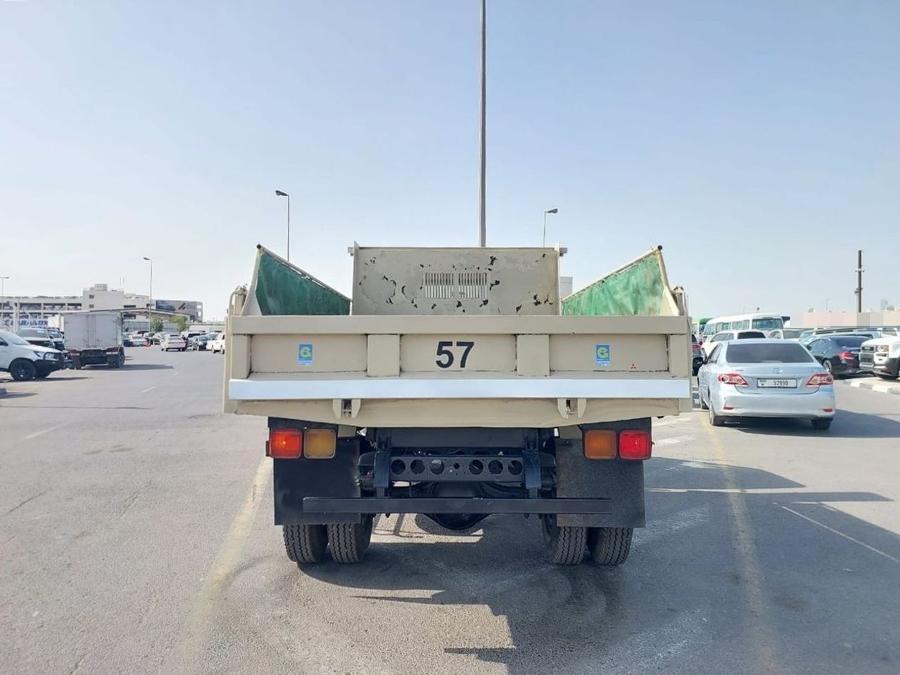 ميتسوبيشي فايتر MITSUBISHI FIGHTER MIGNON DUMPER TRUCK RHD 1990 MODEL 6.5 L DIESEL MANUAL(PM40503)