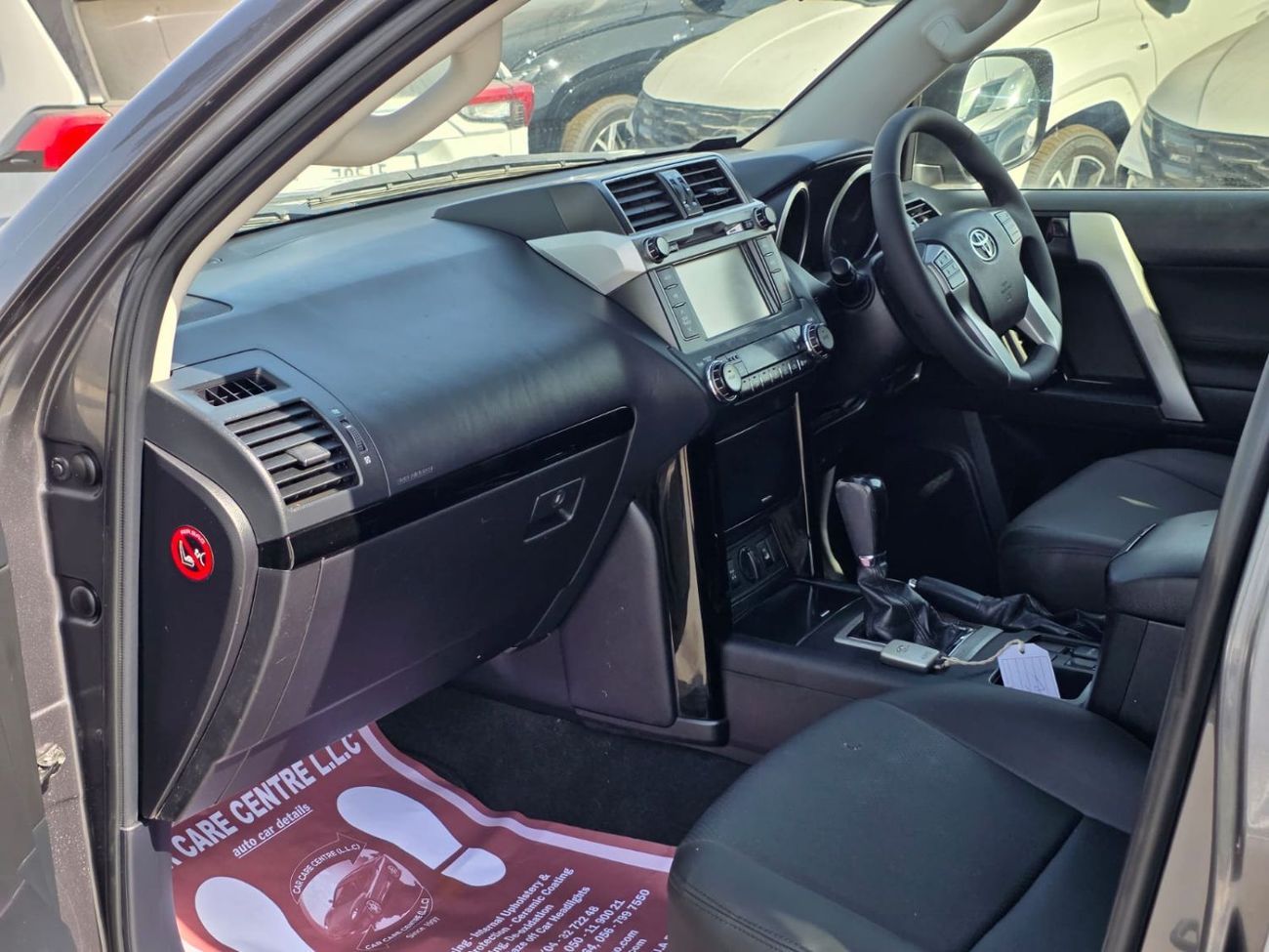 Toyota Prado RIGHT HAND DRIVE ONLY FOR EXPORT 2.8L 7 SEAT LEATHER ELECTRIC SEAT