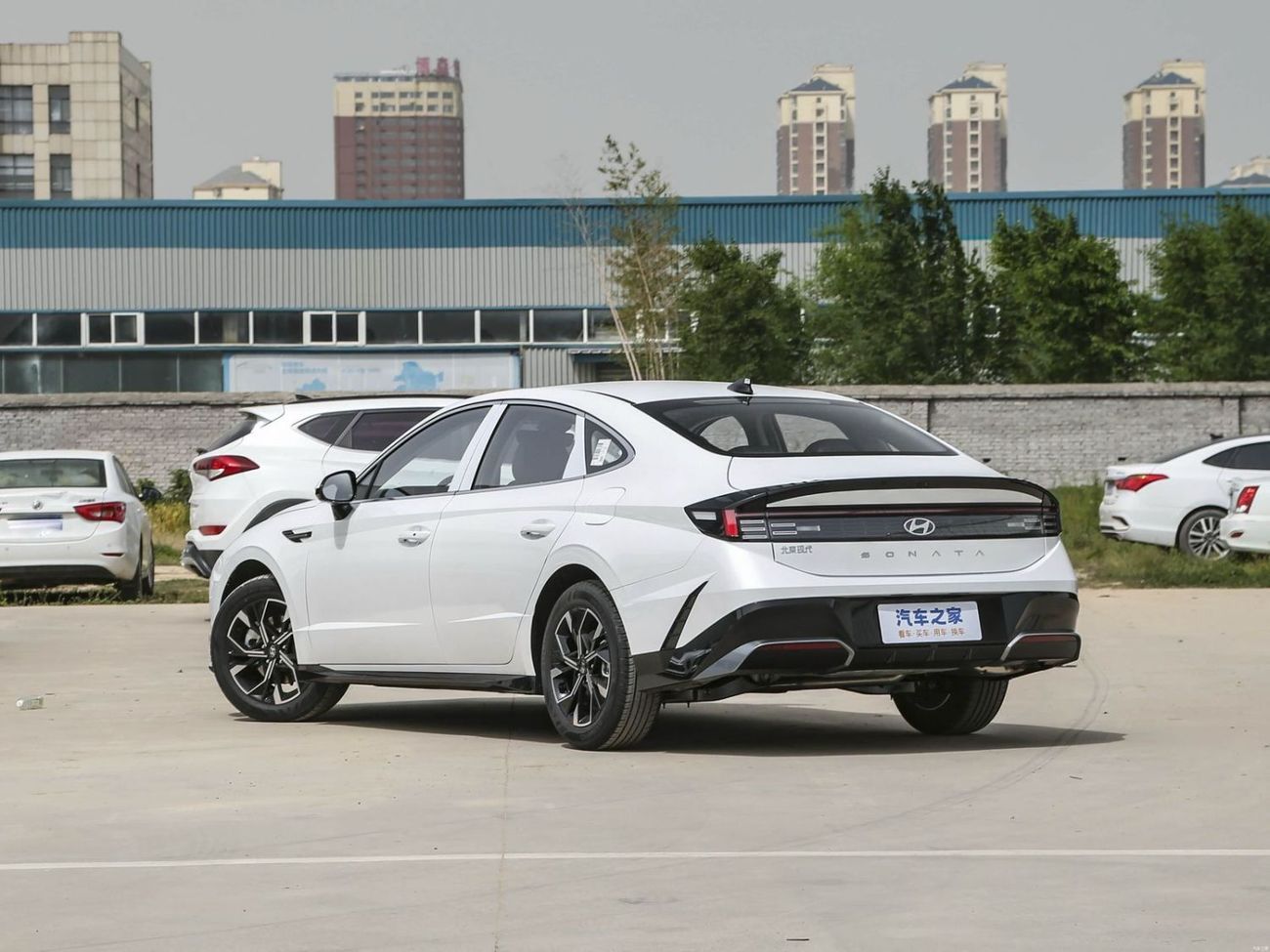 هيونداي سوناتا HYUNDAI SONATA 1.5L TURBO PRO EDITION MODEL 2025