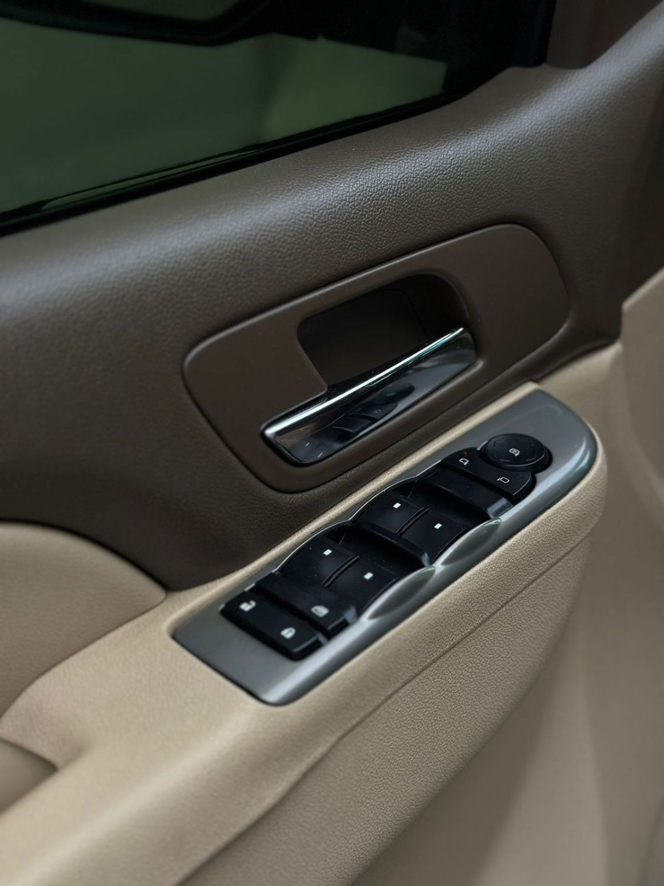 Chevrolet Suburban LS