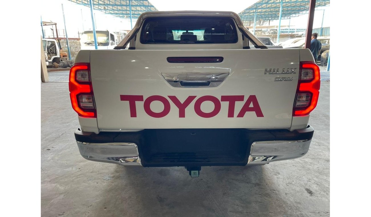 Toyota Hilux Toyota  Hilux Pick up model 2018 Diesel SR5