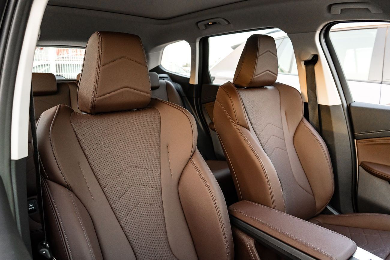 بي أم دبليو iX1 2025 | BMW IX1 XDRIVE 30LX DESIGN PACKAGE