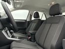 فولكس واجن T ROC T-Roc Life 1.4L | Ex- Demo | Rear View Camera | Digital Cockpit | Discover Media Navigation | Adapti