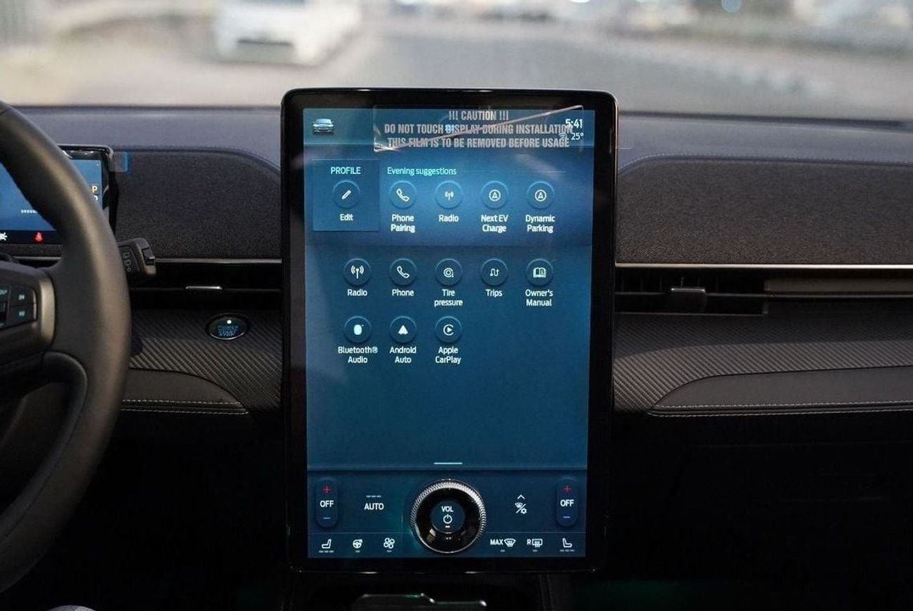 فورد موستانج ماك-إي 2022 FORD MUSTANG MACH-E PREIMUM AWD BLUE 0km