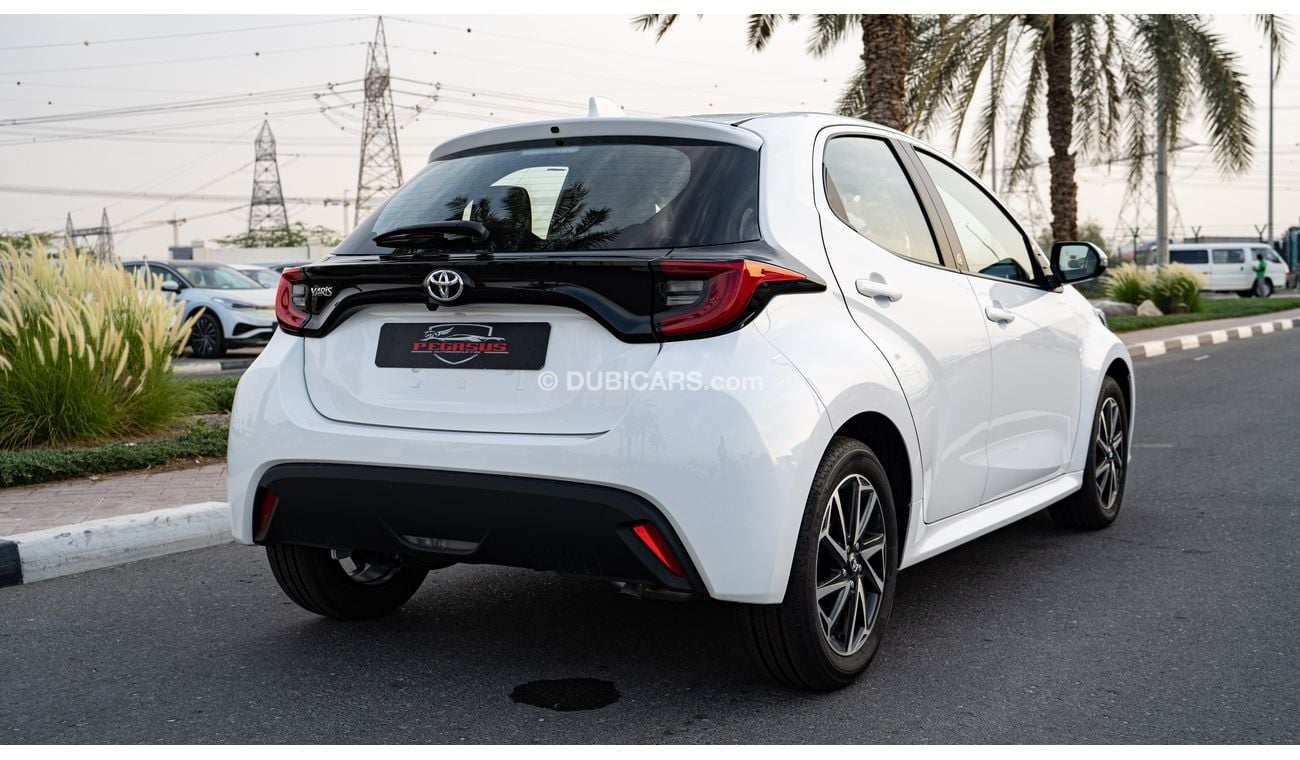 Toyota Yaris HATCHBAC 2022 model 1.5L