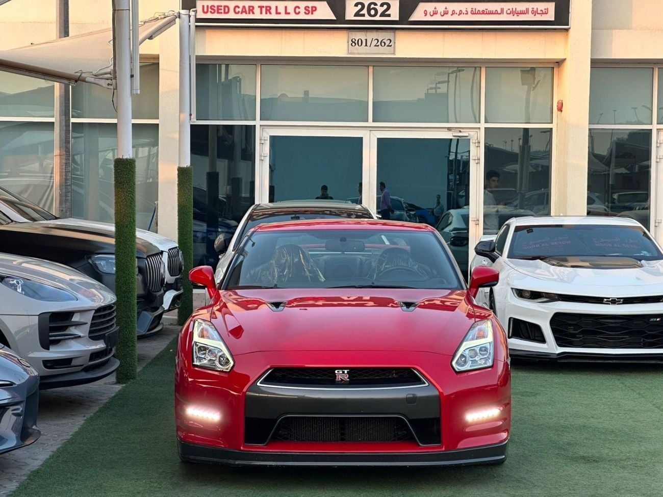نيسان جي تي ار BLACK EDITION نیسان جي تي ار بريميوم 2015  كلين تايتل بدون حوادث صبغ وكالة بحالة الوكالة لون مميز ( 