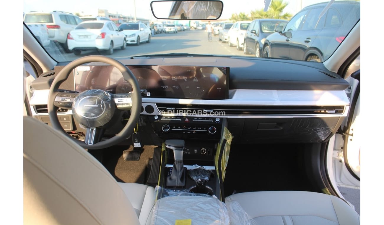 Hyundai Sonata Medium option 2.5 L   Rims 17