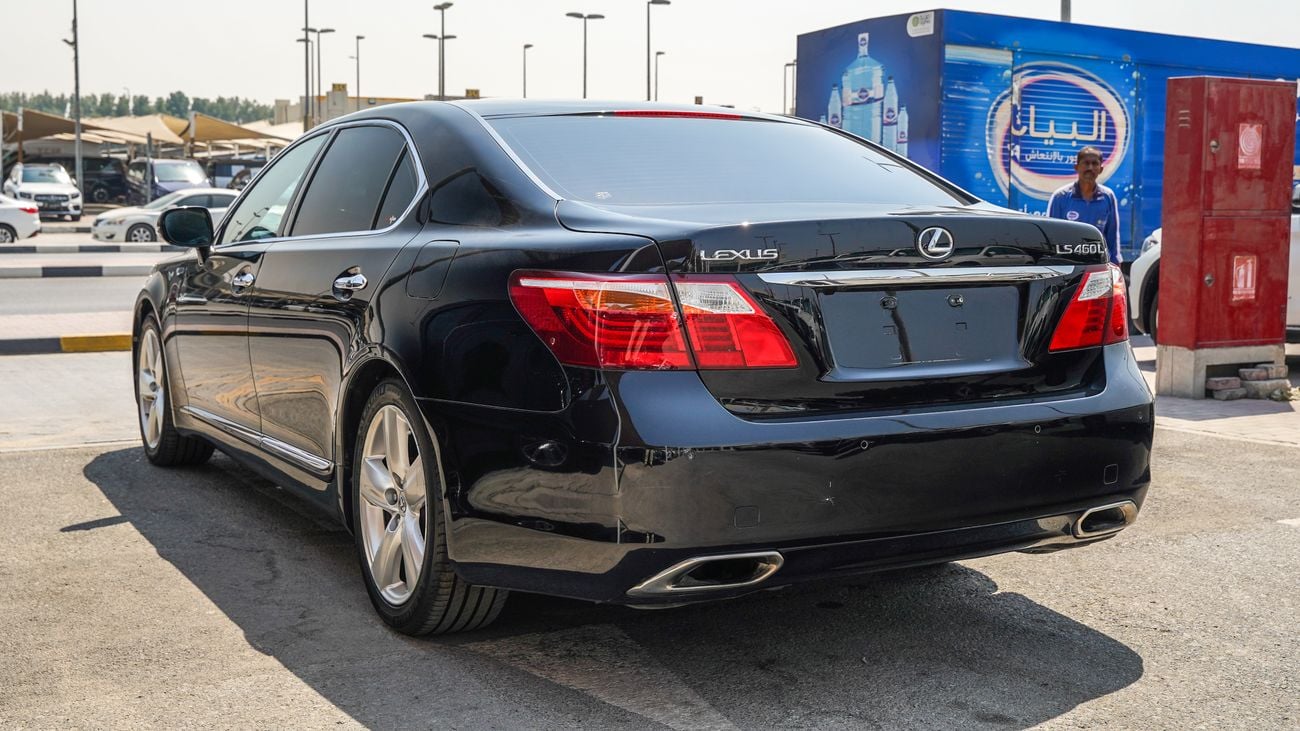 لكزس LS 460
