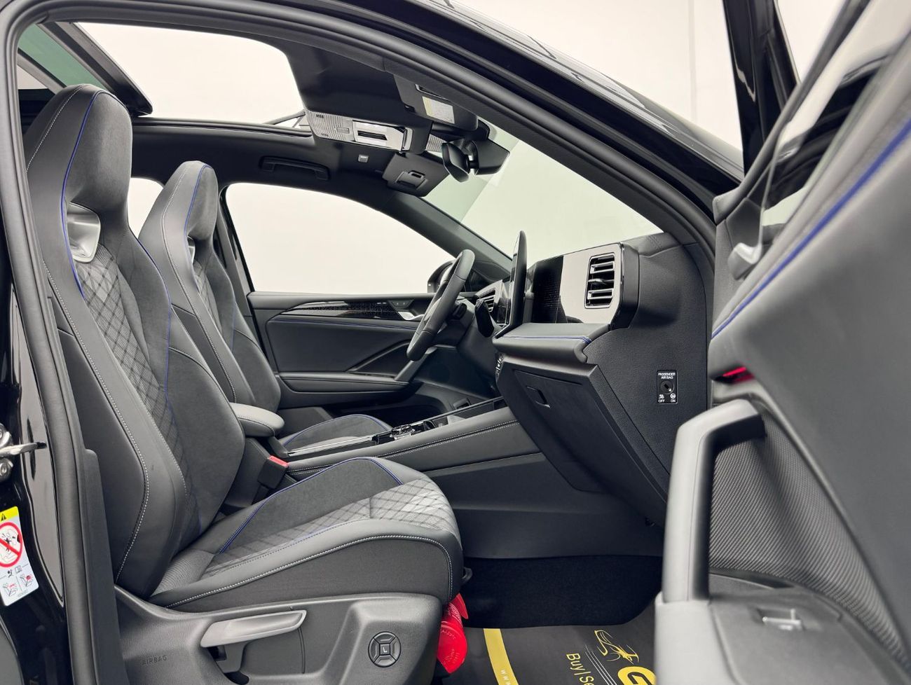 Volkswagen Tiguan Trend 1.4L 2025 Volkswagen Tiguan R-Line 1.4 TSI, 2028 Agency Warranty & Service, Agency FSH, GCC