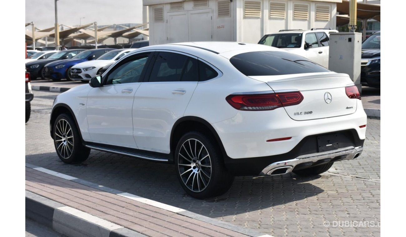 مرسيدس بنز GLC 300 4MATIC