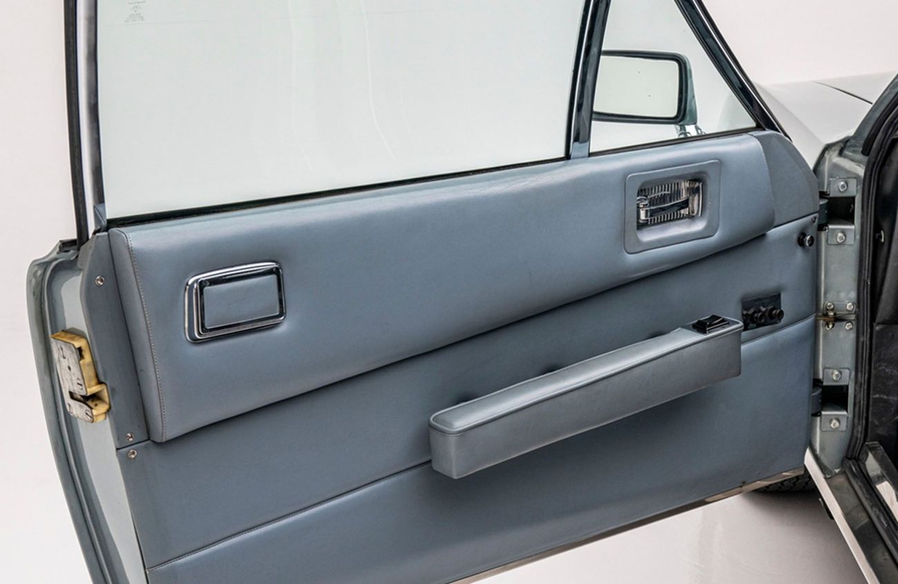 أستون مارتن V8 سيريس 3 5.3L V-8 Naturally Aspirated Engine