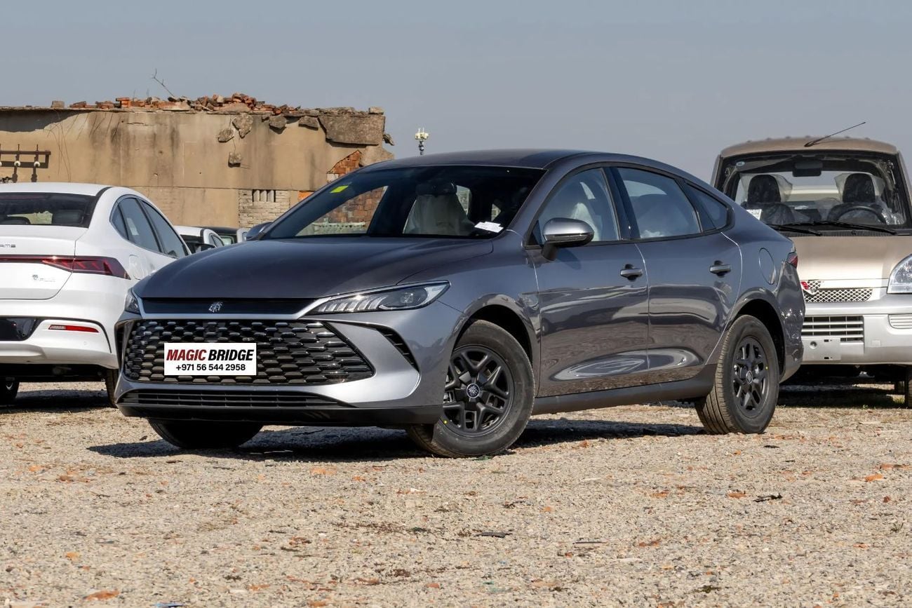 BYD QIN PLUS BYD Qin PLUS DM-i 55KM Leading Model