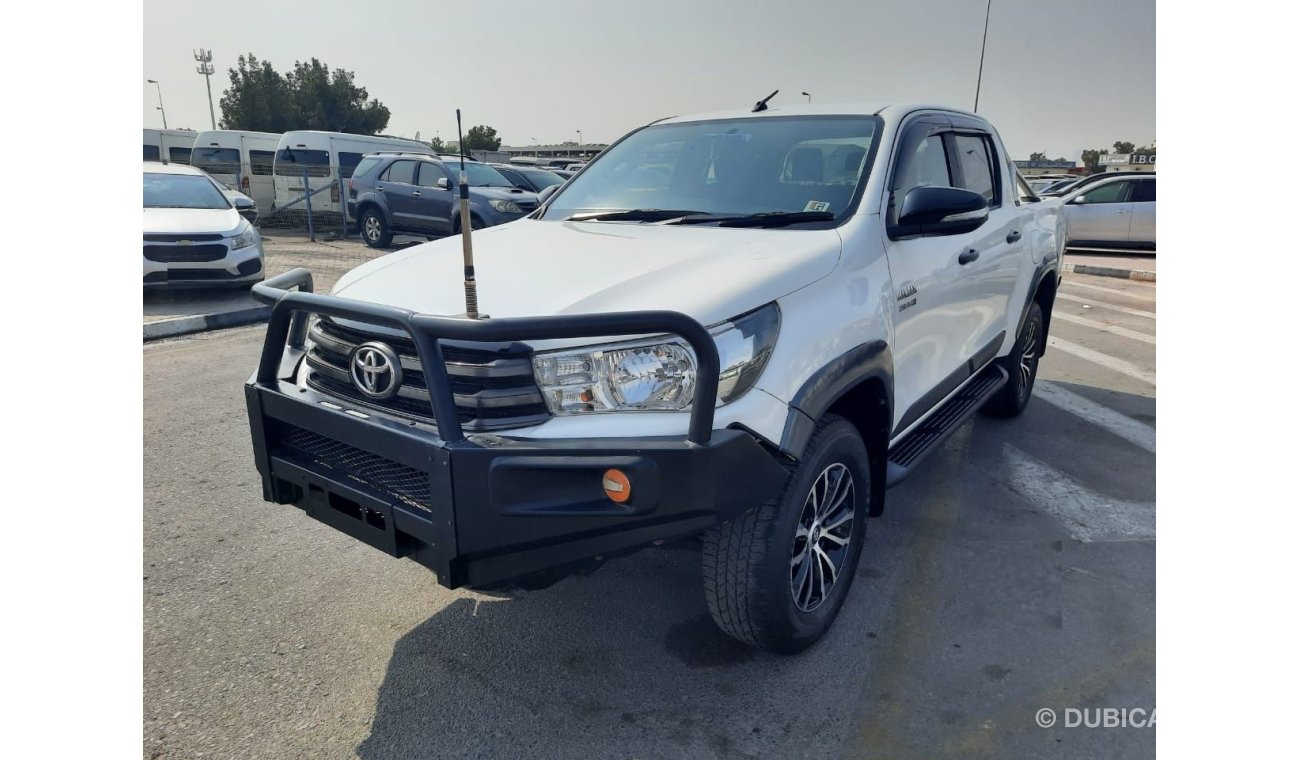 تويوتا هيلوكس Toyota Hilux RIGHT HAND DRIVE (Stock no PM 807)