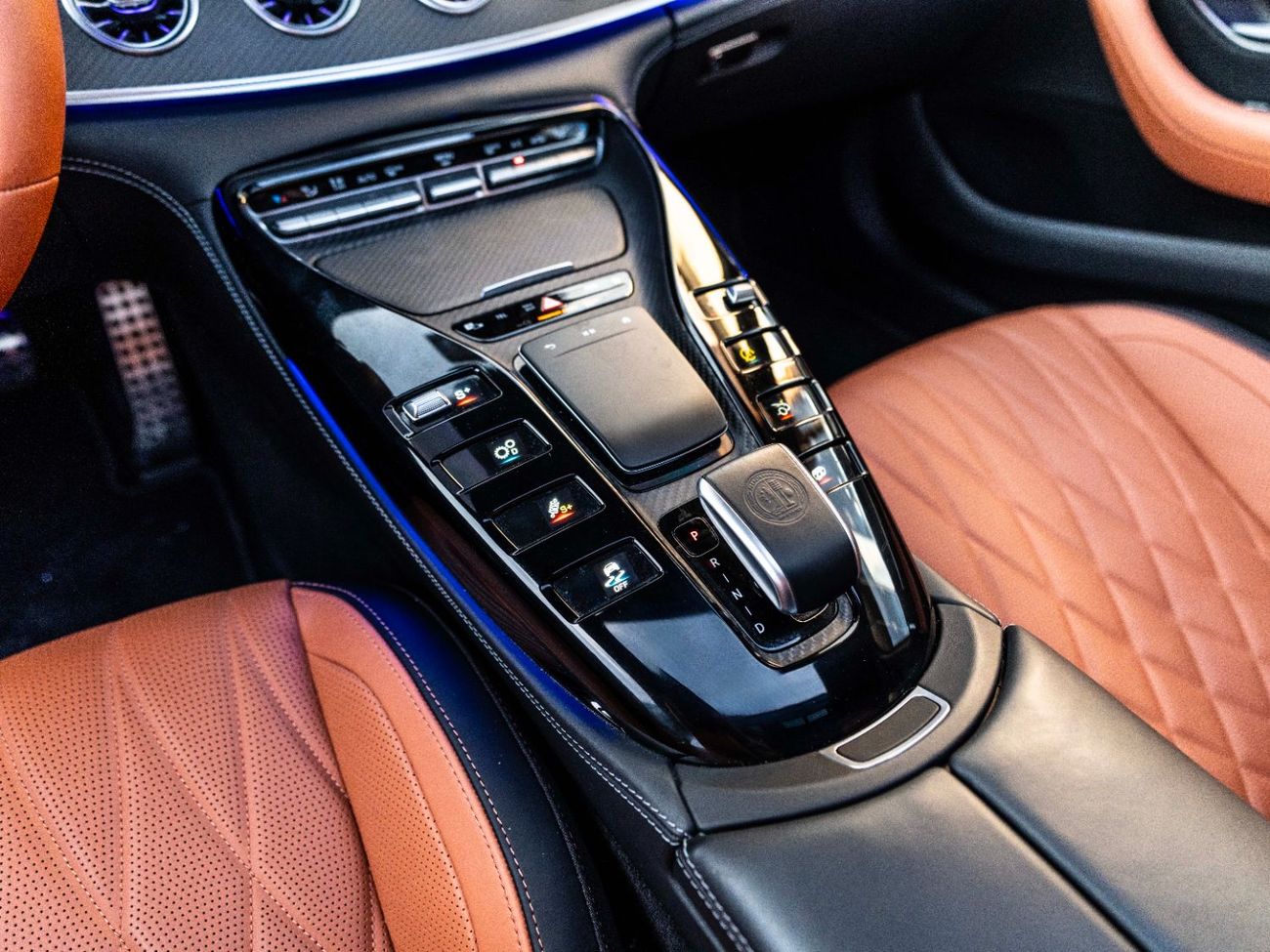 Mercedes-Benz AMG GT 53