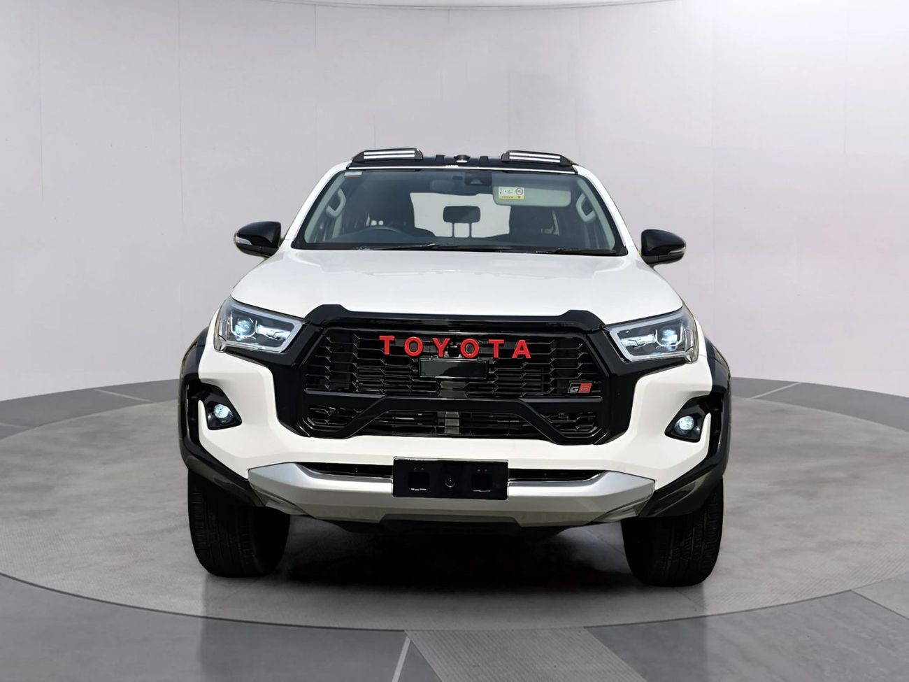 Toyota Hilux 4X4 Diesel 2.8L Right Hand Drive (RHD)