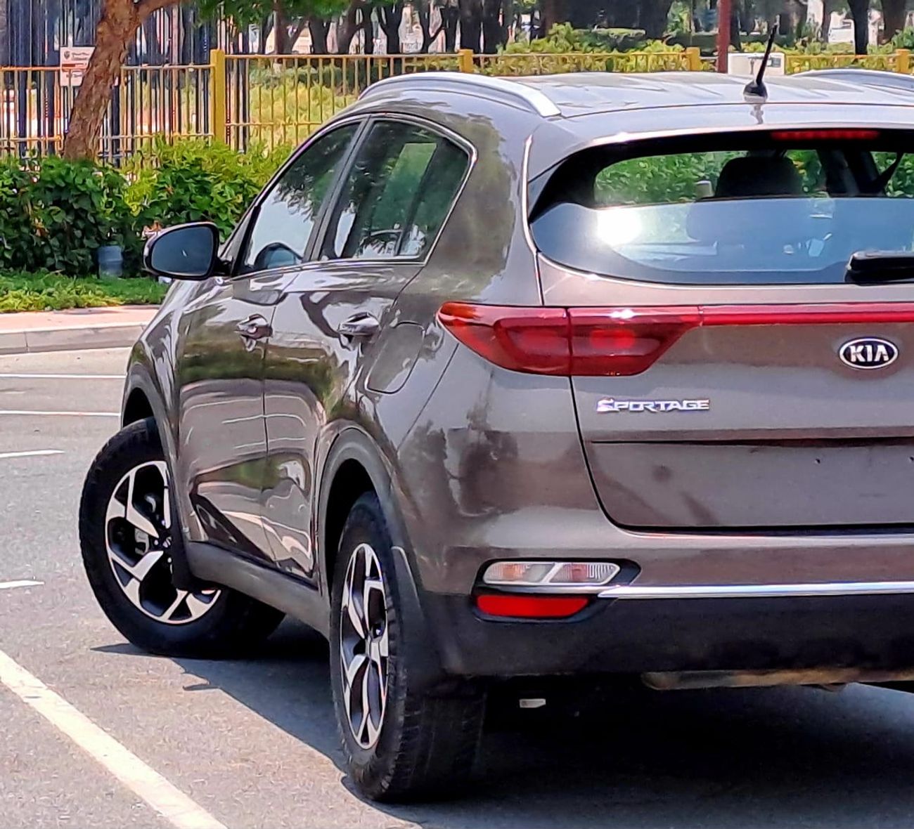 كيا سبورتيج LX 1.6L FWD