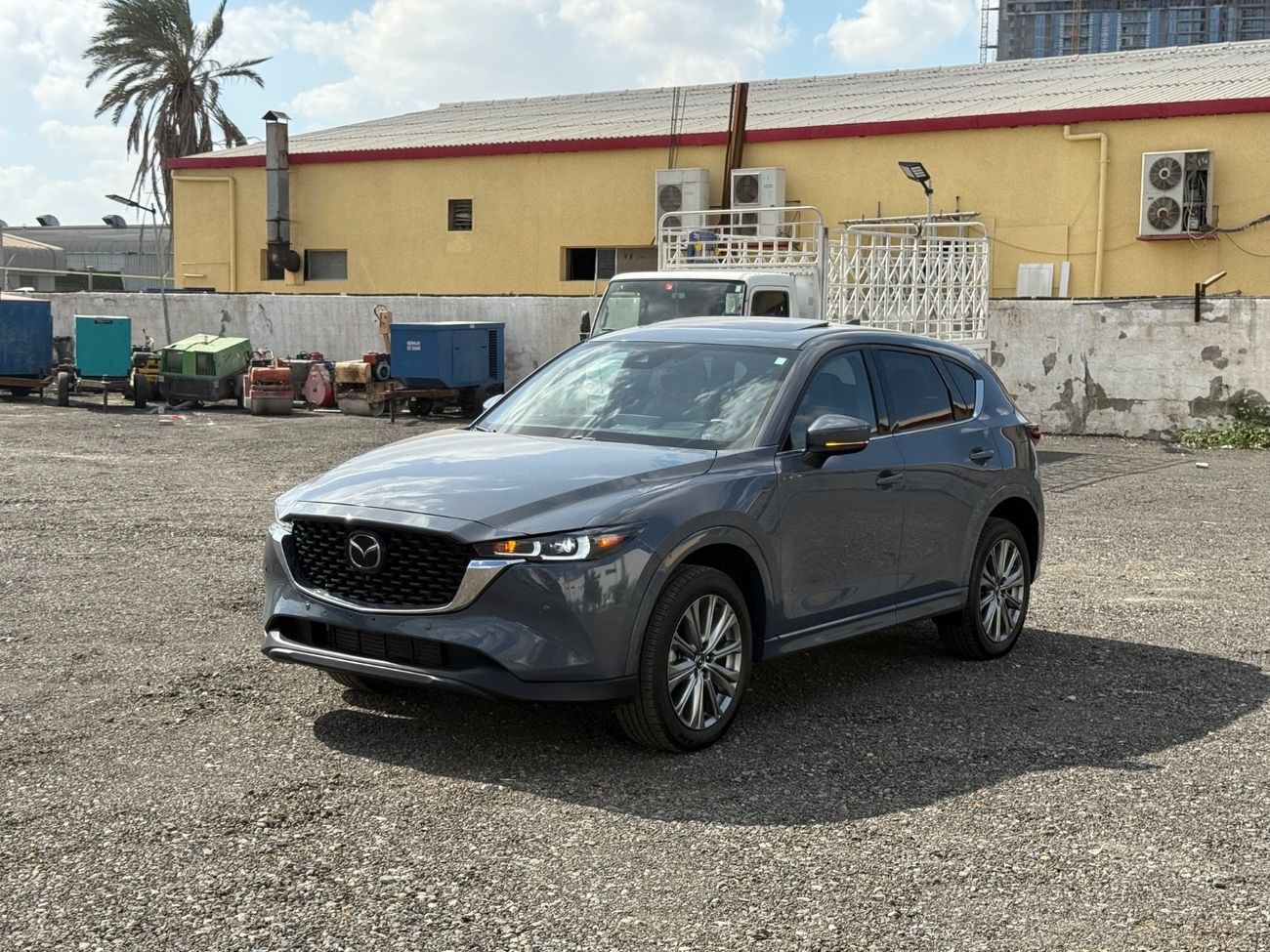 Mazda CX5 2023 SIGNATURE EDITION 2.4 TURBO ENGINE 360 CAMERA TOP OPTION CANADA SPEC