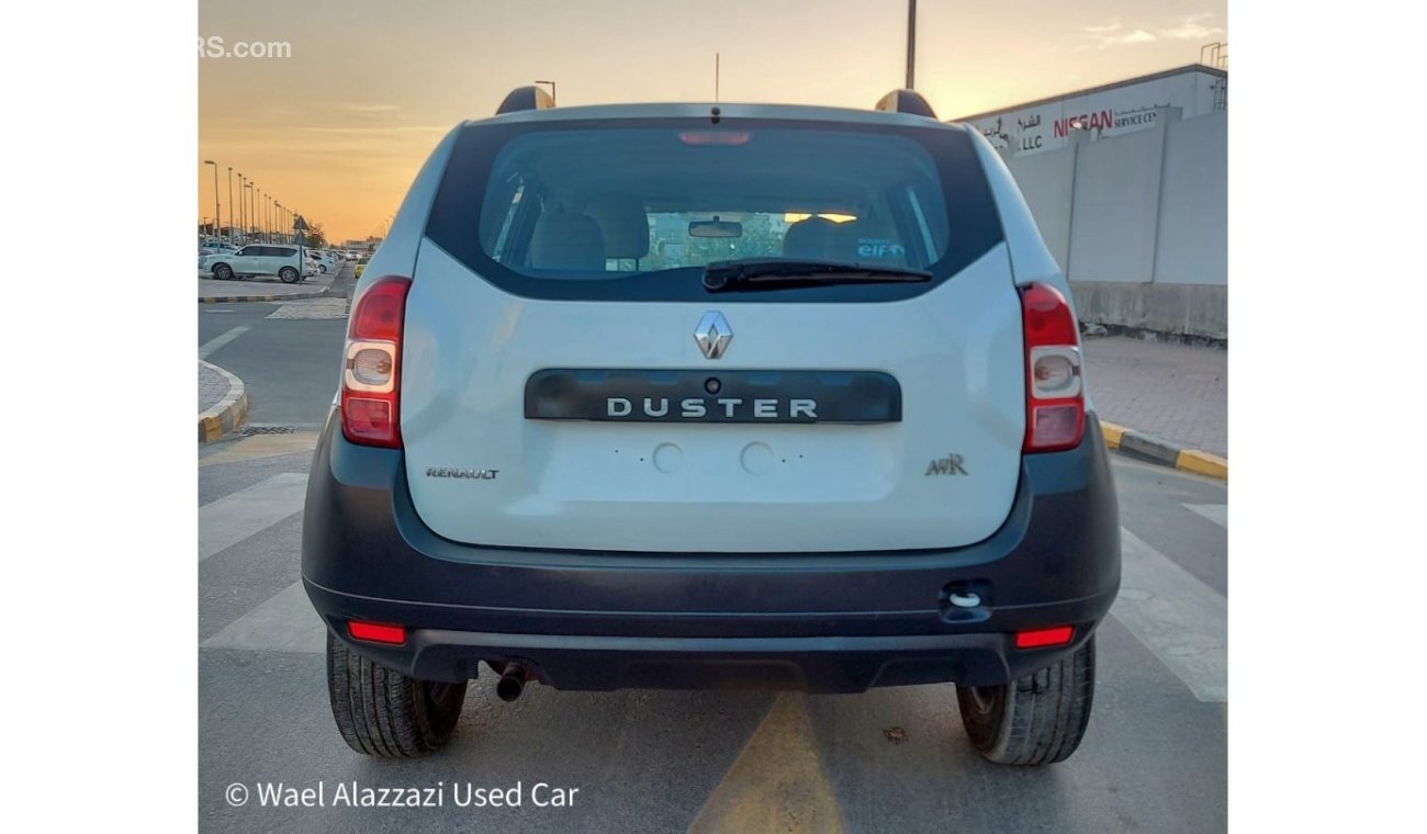 Renault Duster رينو دستر 2017 خليجي بدون حوادث نهائيا  السياره لا تحتاج لاي مصروف  السياره بها :  شدادات  كشافات ضب