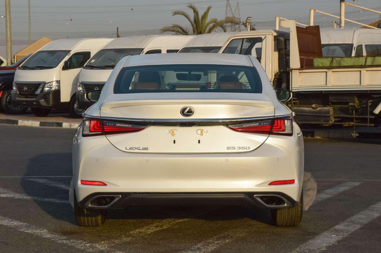 لكزس ES 350 LEXUS ES350 3.5L FWD PETROL SEDAN 2025