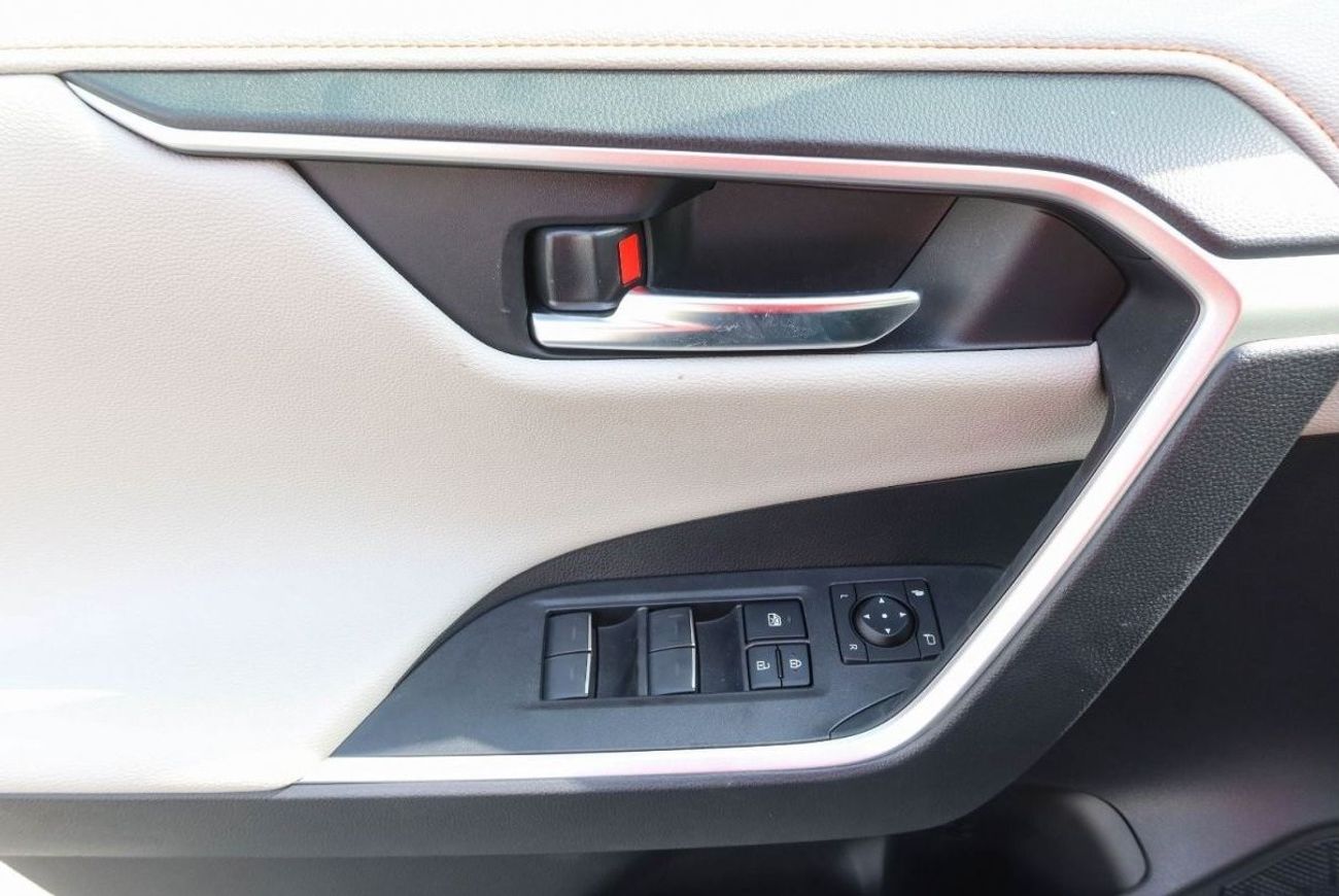 Toyota RAV4 Toyota RAV4 Adventure 2.5L Petrol, CUV AWD 5 Doors, Driver Electric Seat, Panoramic Roof, Rear Camer