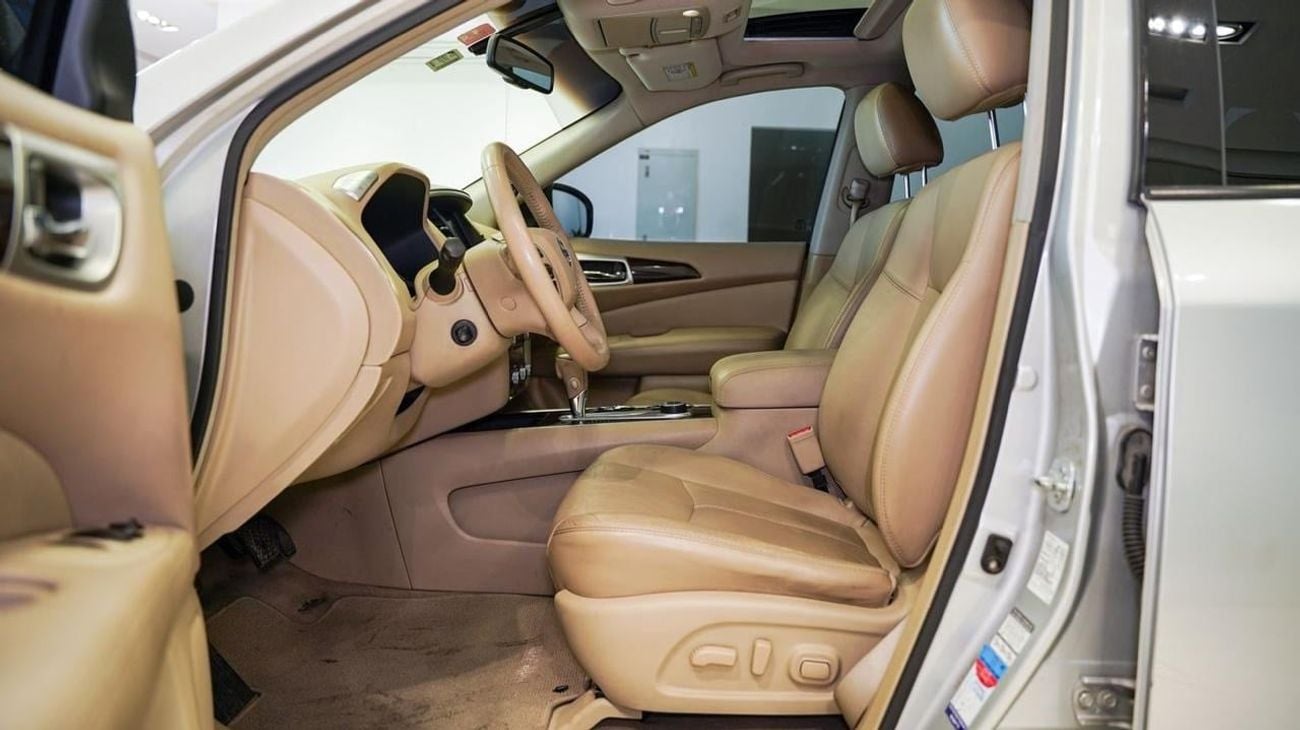 Nissan Pathfinder SV 3.5L (260 HP) 4WD