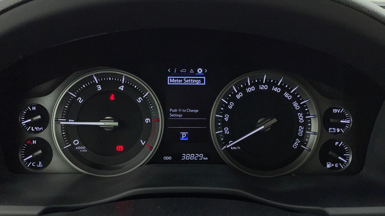 تويوتا لاند كروزر GXR GT 4 | بدون دفعة مقدمة | اختبار القيادة في المنزل