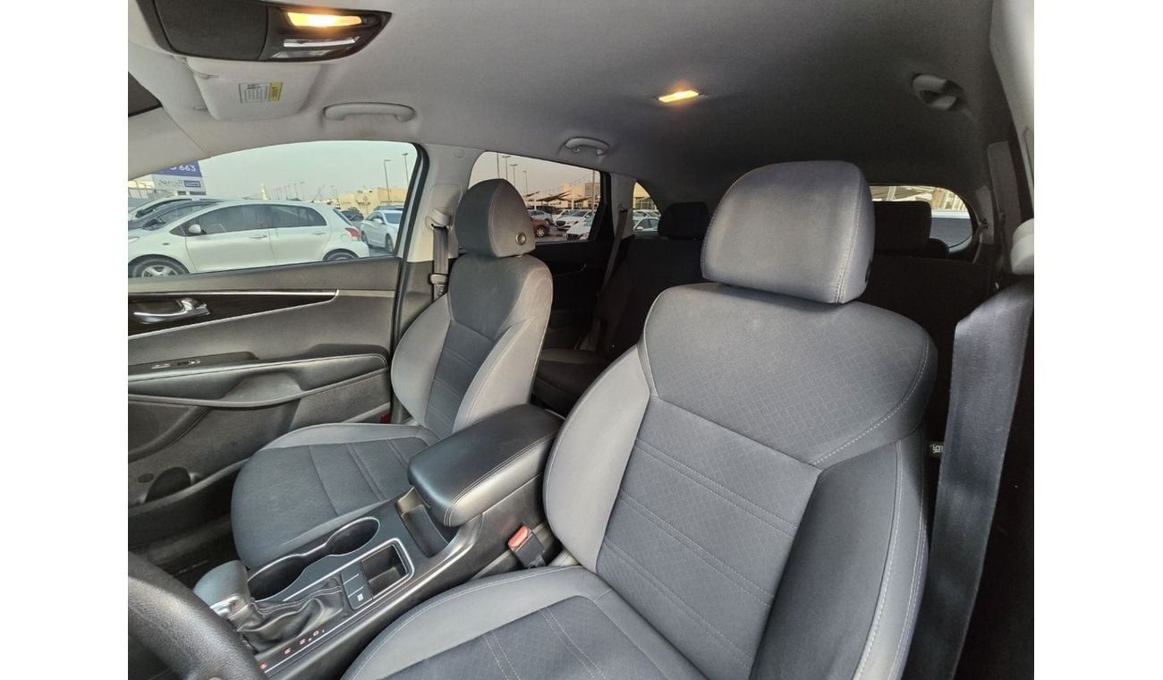 Kia Sorento KIA SORENTO 2019 V6 USA ORGINAL PAINT // PERFECT CONDITION