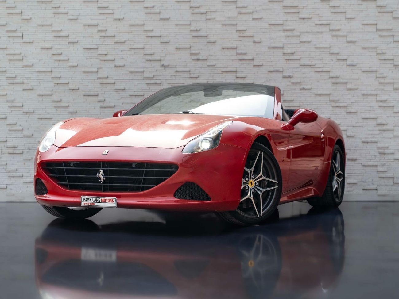 فيراري كاليفورنيا T Std 3.9L (552 HP)