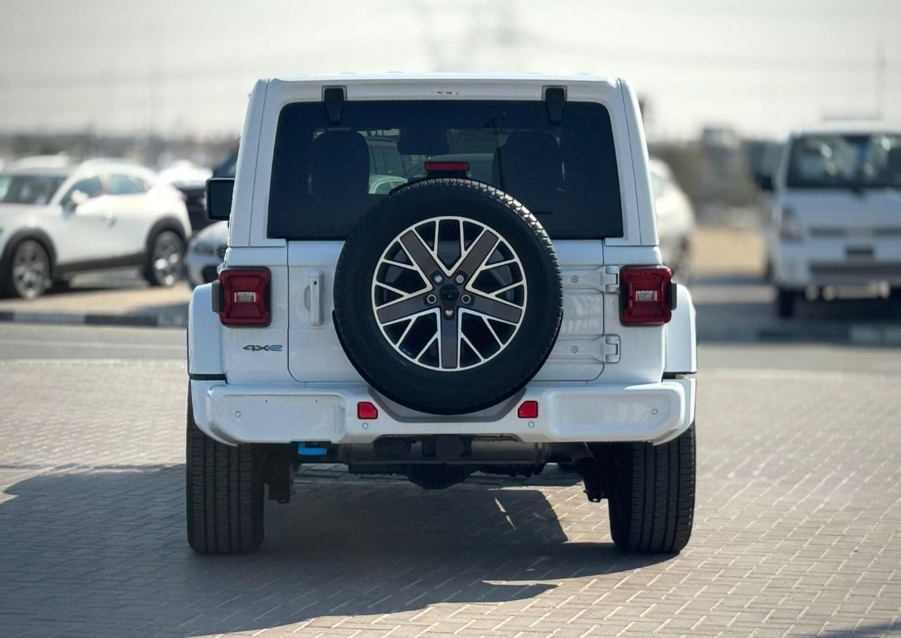 جيب رانجلر Wrangler 4XE 2.0L Turbo PHEV 2023 UAE Price @ 143,000 AED