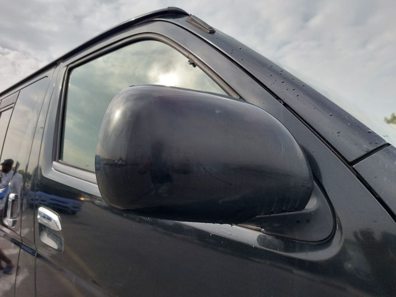 Toyota Hiace (RAMADAN OFFER) TOYOTA HIACE VAN RHD 2010 MODEL 2.0 L PETROL AUTOMATIC(PM29424)